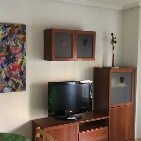 Vut Tomas Luis De Victoria Apartment